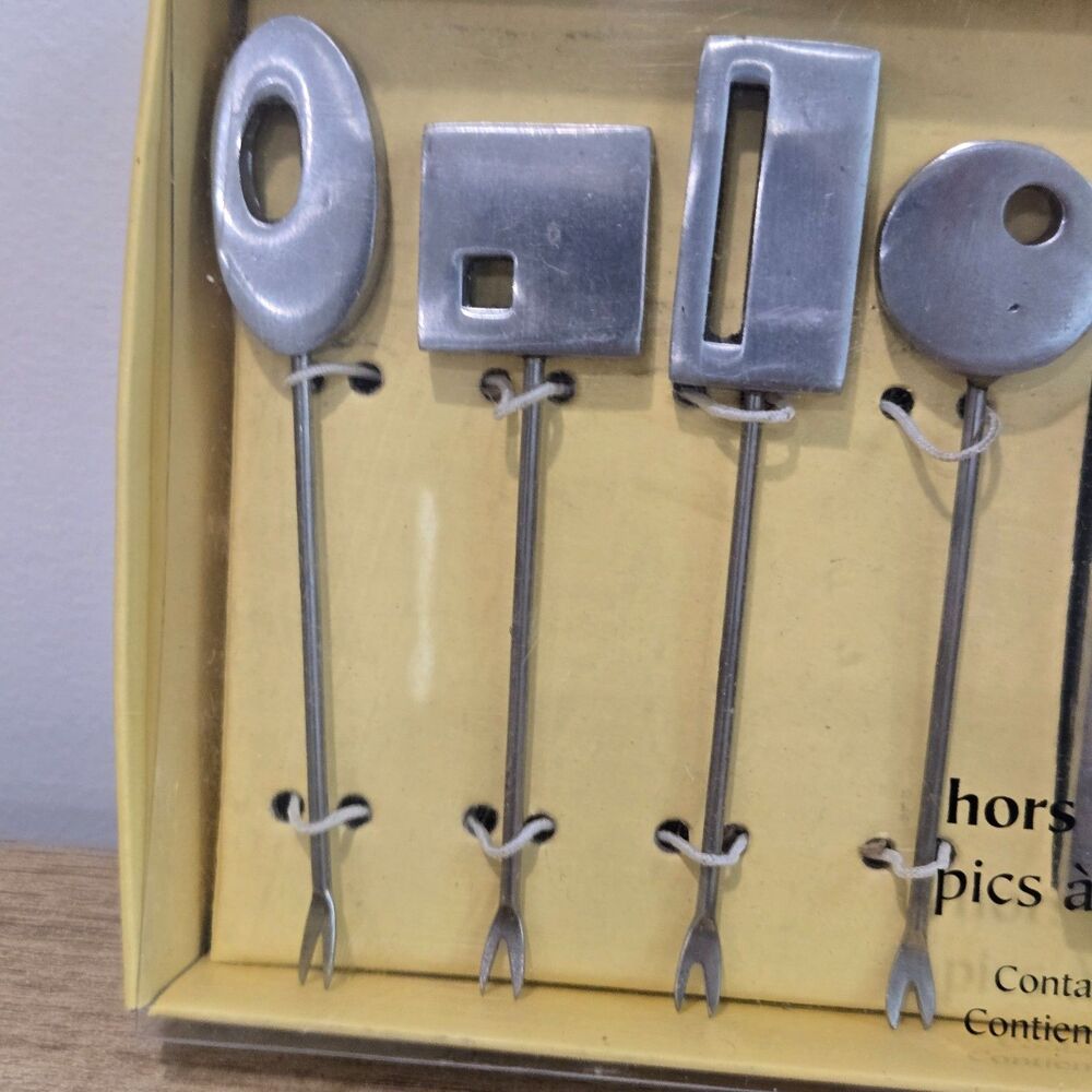 Pier 1 Imports hors D'Oeuvre 8 Picks + Holder Appetizers modern party bar Chunky